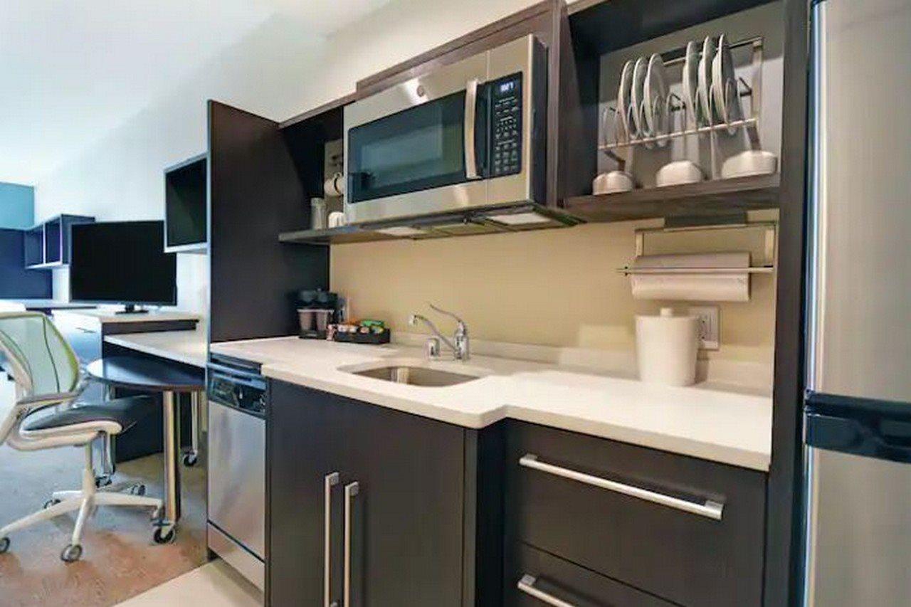 Home2 Suites By Hilton Beloit Bagian luar foto