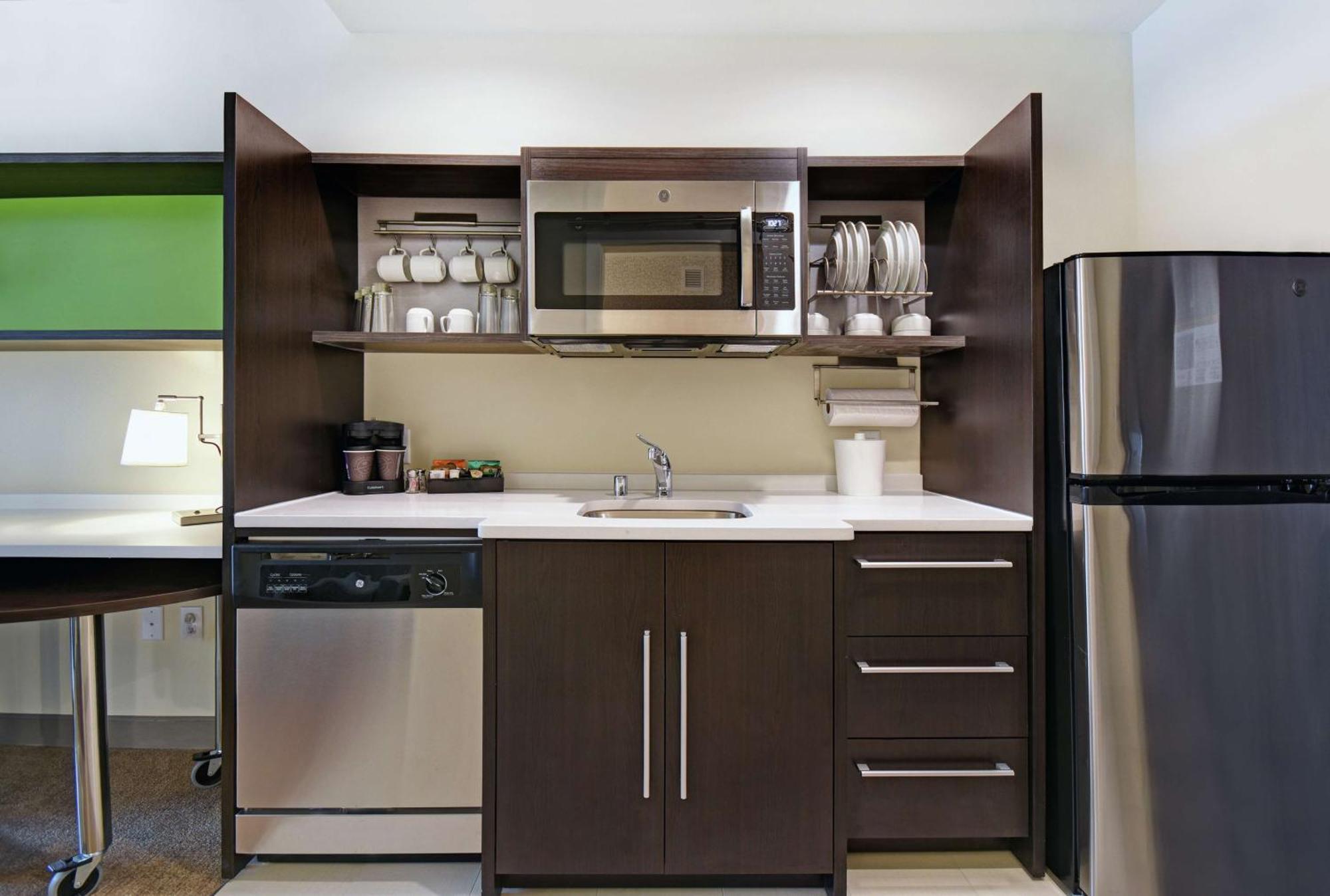 Home2 Suites By Hilton Beloit Bagian luar foto
